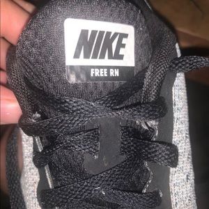 Nike Free RN — Grey — 3Y